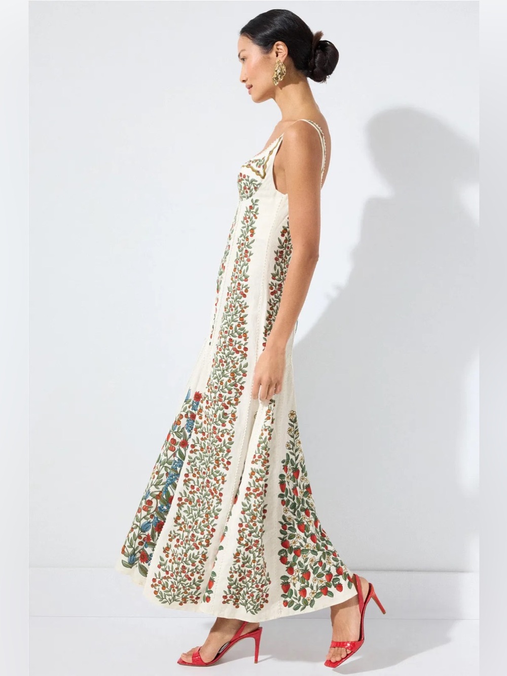FARM Rio Women’s Fruit Beauty Linen Berry Garden Floral Print Maxi Dress Small - Picture 6 of 9